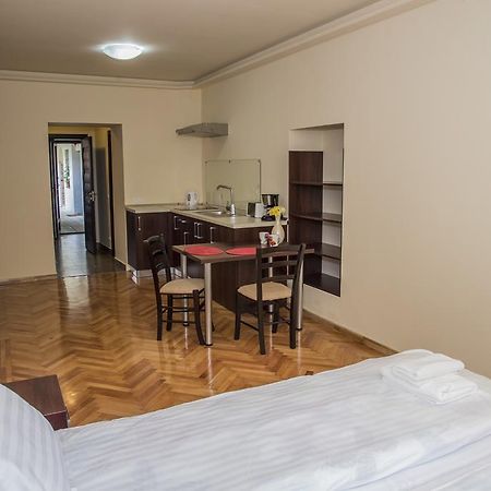 Casa Mots Hotel Sibiu Exterior photo
